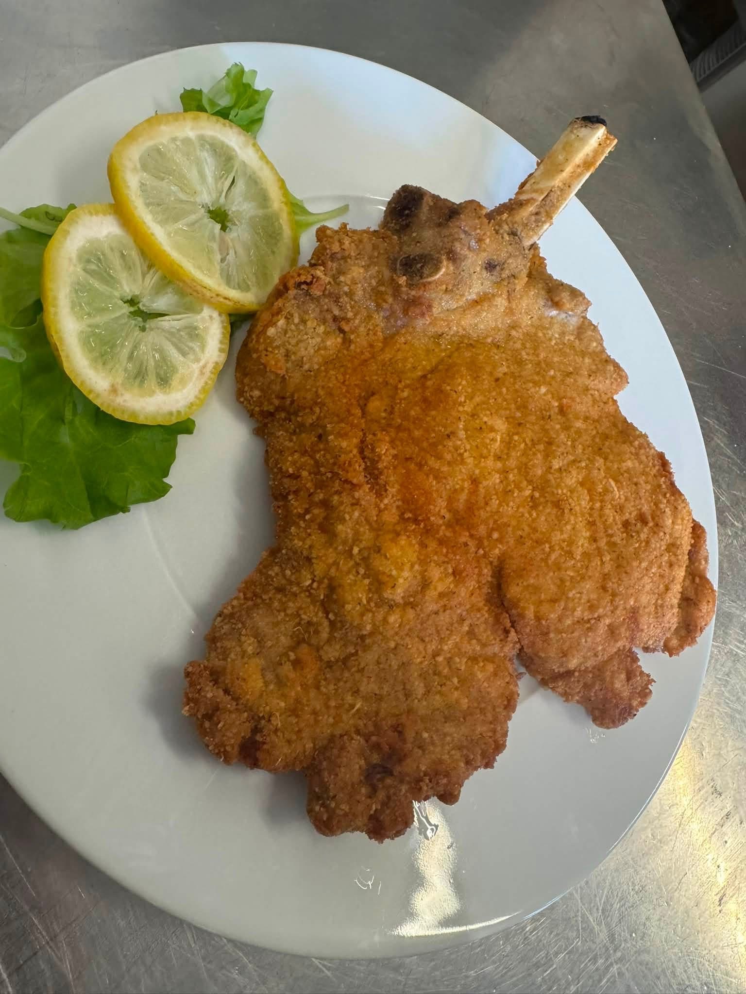 Cotoletta alla milanese XXL