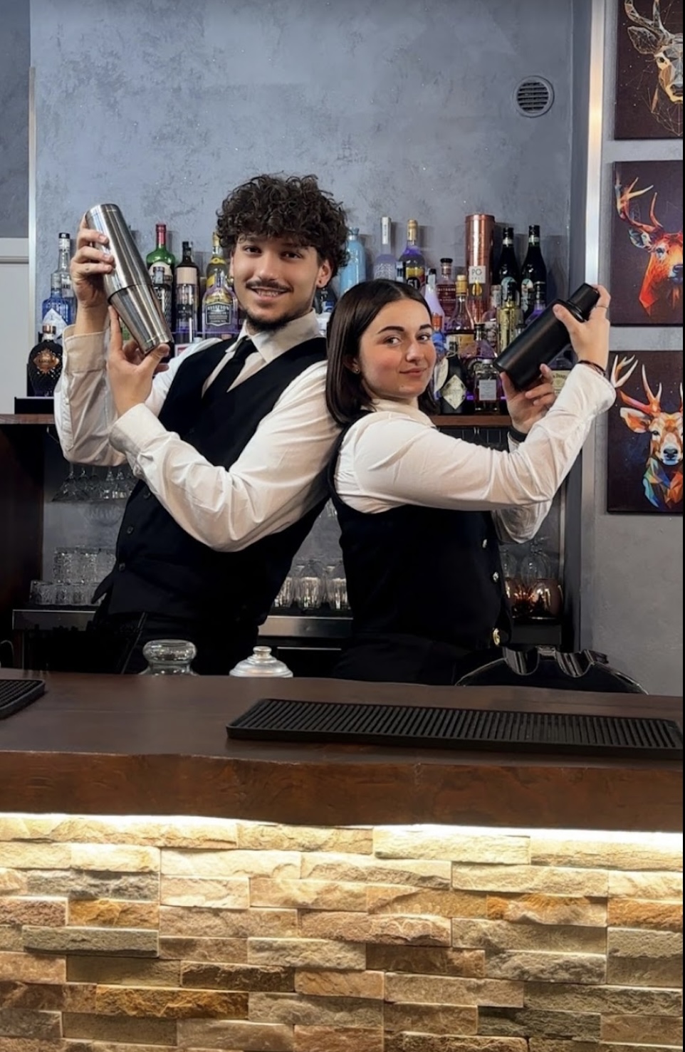 Il team di Hedoné al bancone
